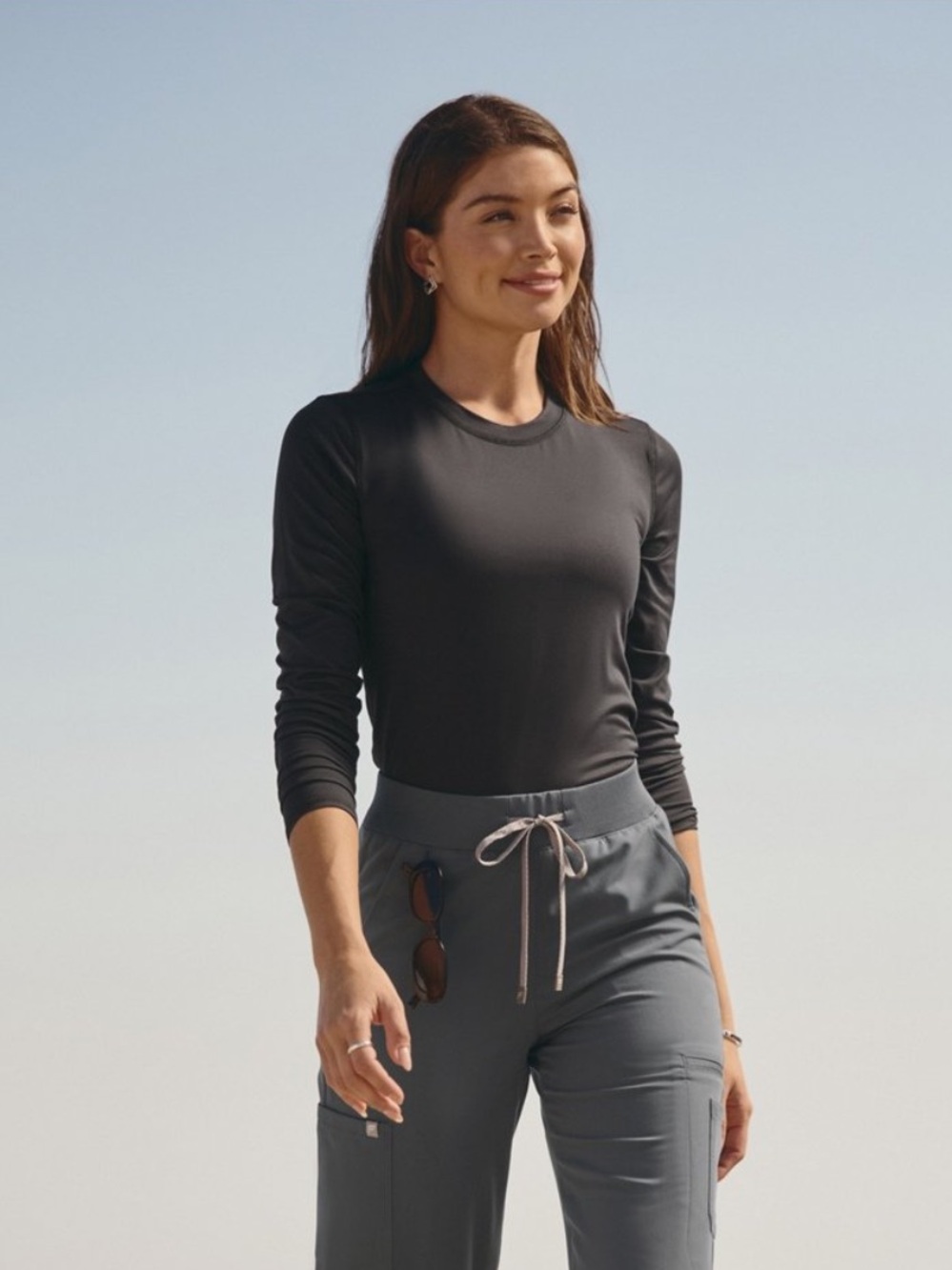 NWOT Fabletics Core Long-sleeve Underscrub Top in Onyx - Size Large